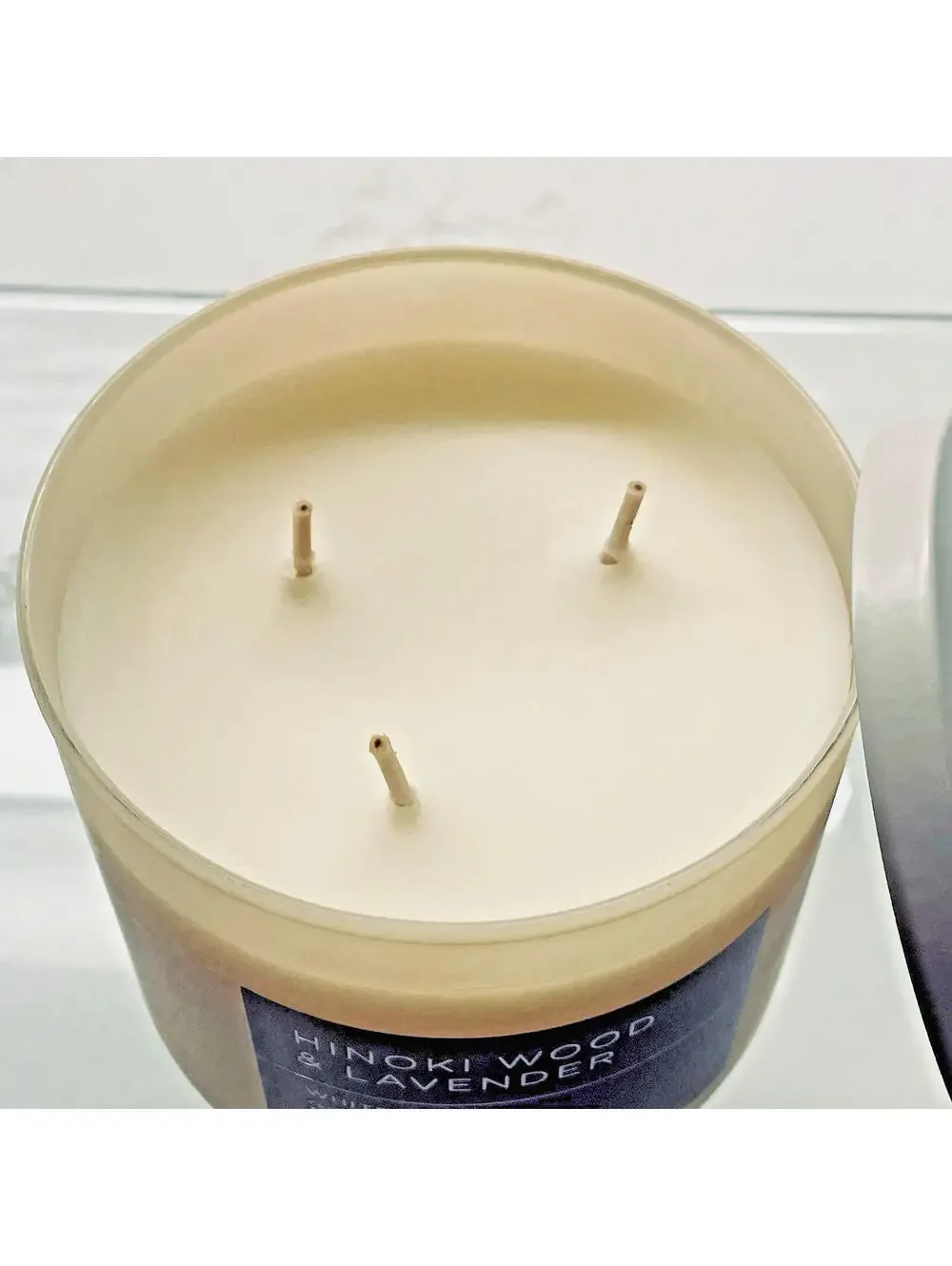 White Barn Hinoki Wood & Lavender 3‑Wick Candle 14.5 oz Bath & Body Works New - Picture 4 of 4